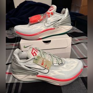 Nike air zoom gt cut 2 brand new size 11 mens